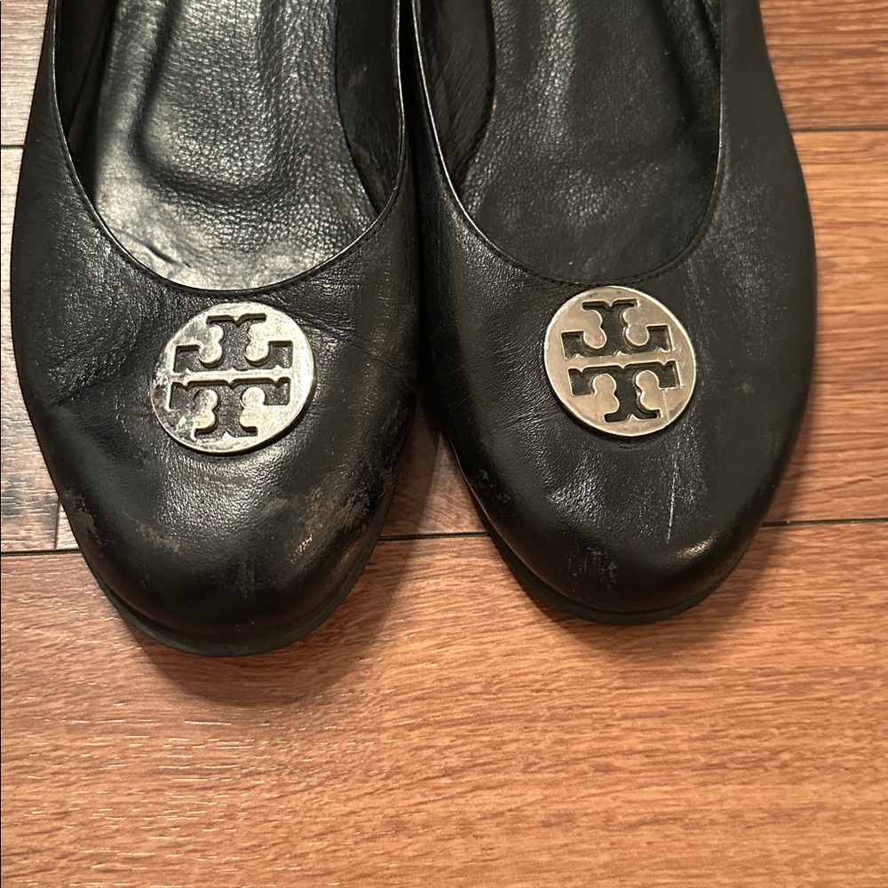 Tory Burch Black Leather Ballerina shoes. Size 37 - Picture 2 of 7